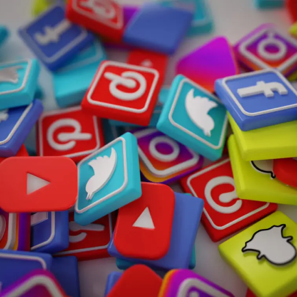 Integrity Consultants - social media